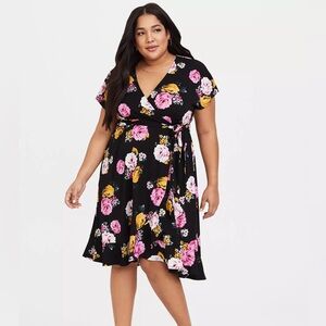 Torrid Faux Floral Wrap Dress 2 2X 18 20